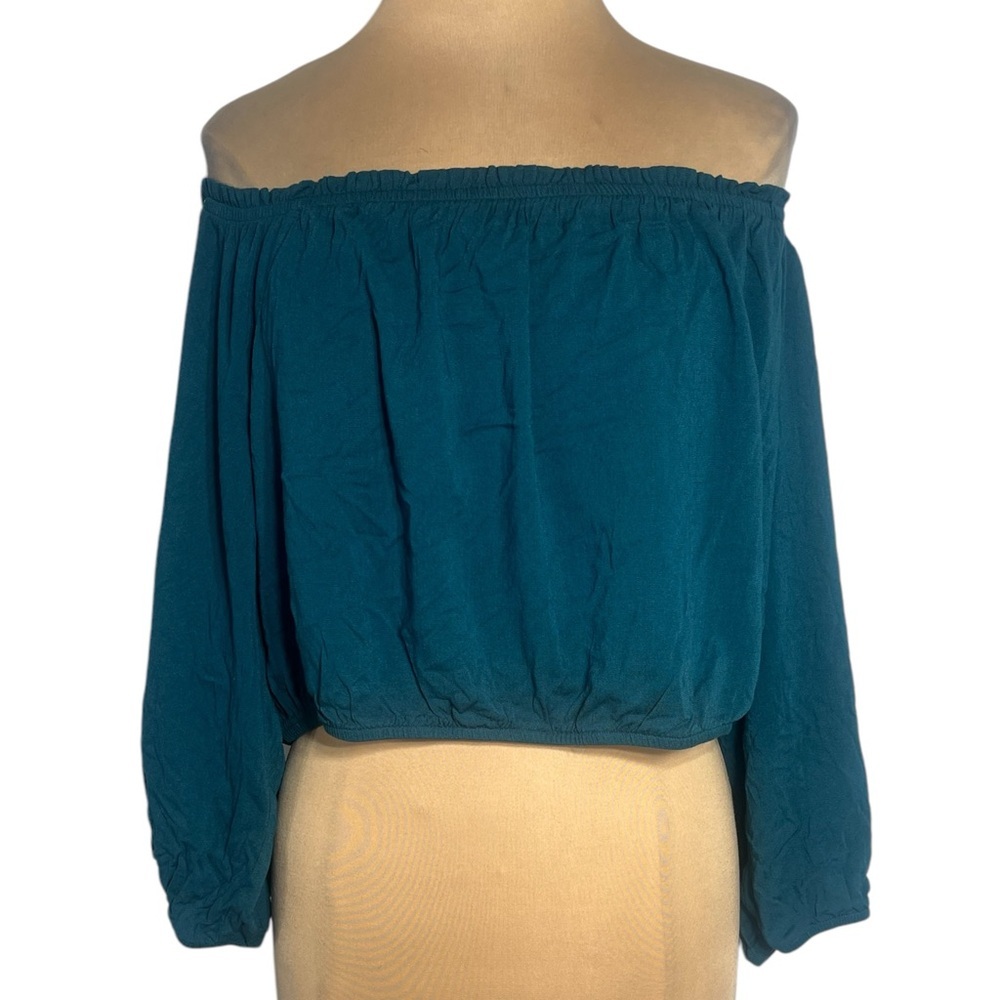 TORRID Size 3 teal blue green off the shoulder crop top blouse